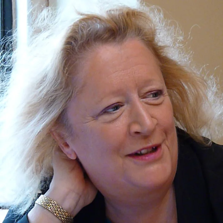 Margaret Heffernan front facing image